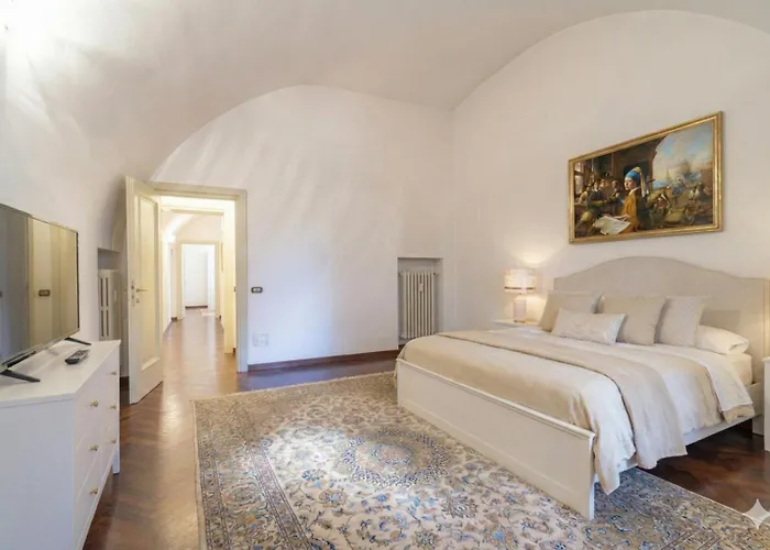 Tanari Palace - Exclusive *